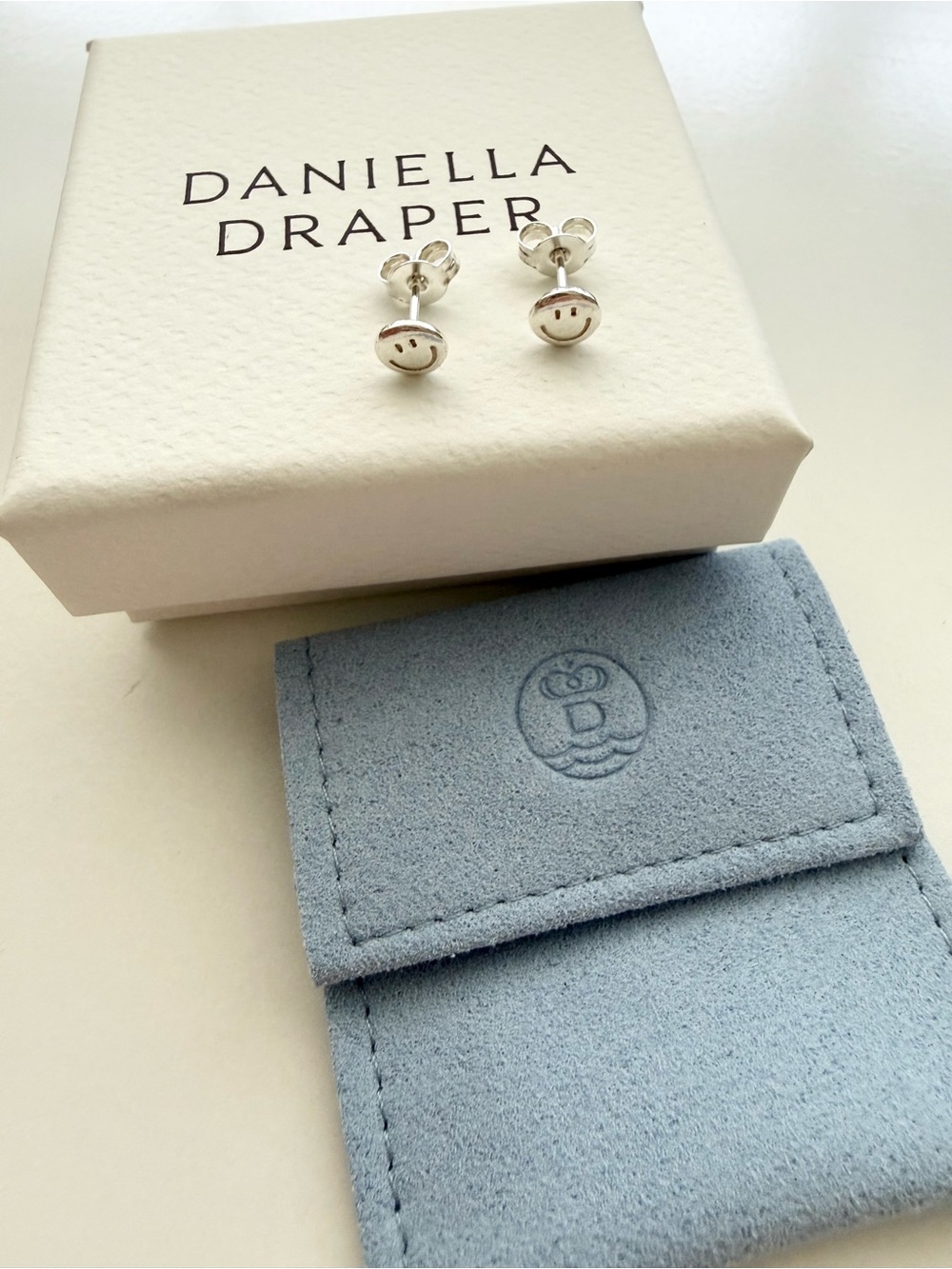 Daniella Draper Sterling SILVER LITTLE SMILEY EAR STUDs